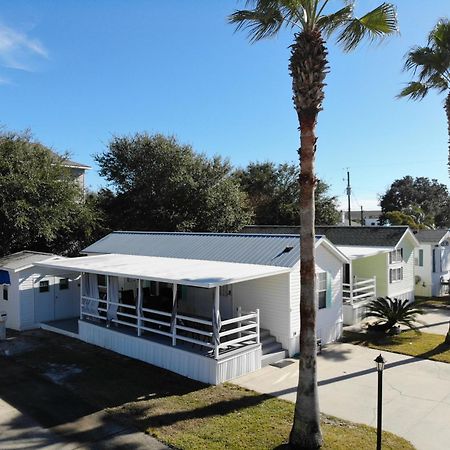 Family Friendly Beach Home Located In Beautiful Miramar Beach, Fl Destin Eksteriør bilde